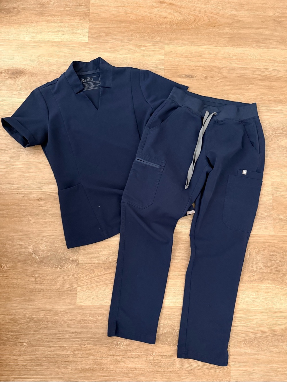 FIGS Womens Navy Scrub Set